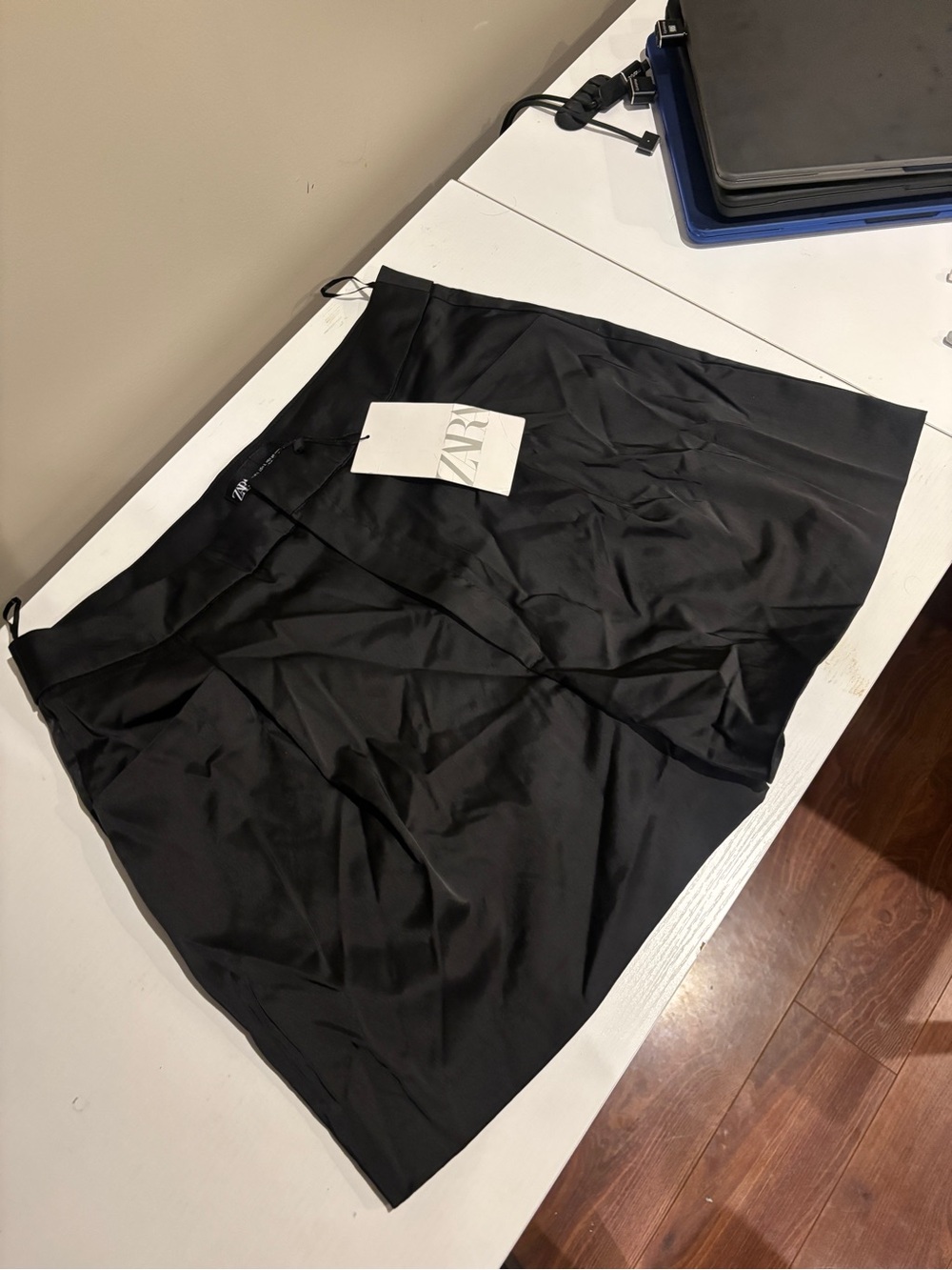 ZARA A-Line Satin Shorts (Black)